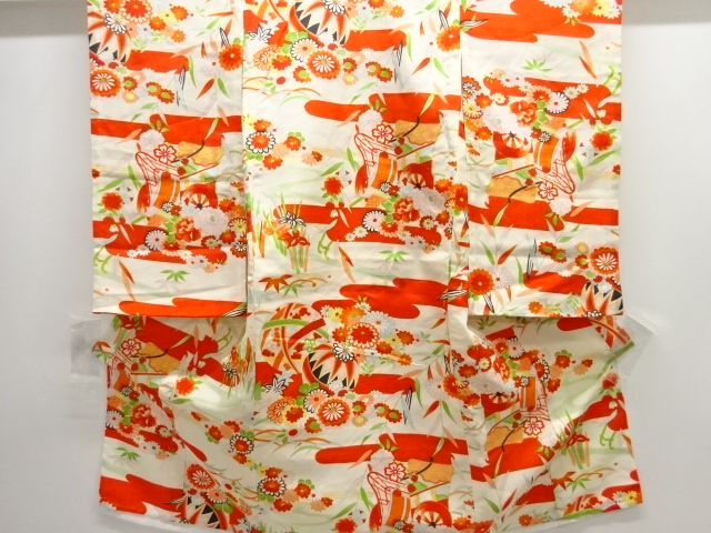 アンティーク　御所車に草花模様着物(長襦袢付き)